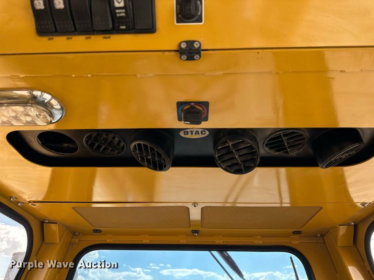 image for item DR2582 2017 Hydramaxx 2700 bucket wheel trencher