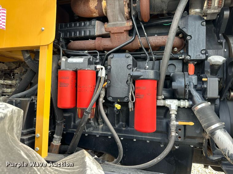 image for item DR2582 2017 Hydramaxx 2700 bucket wheel trencher