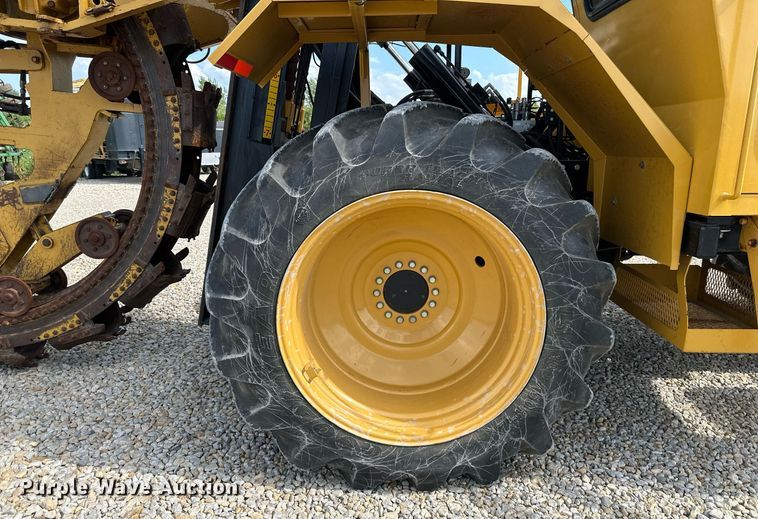 image for item DR2582 2017 Hydramaxx 2700 bucket wheel trencher