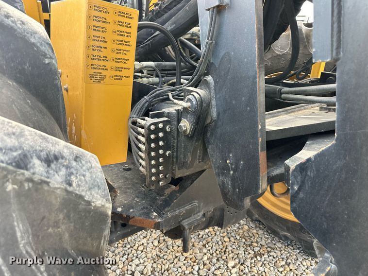 image for item DR2582 2017 Hydramaxx 2700 bucket wheel trencher