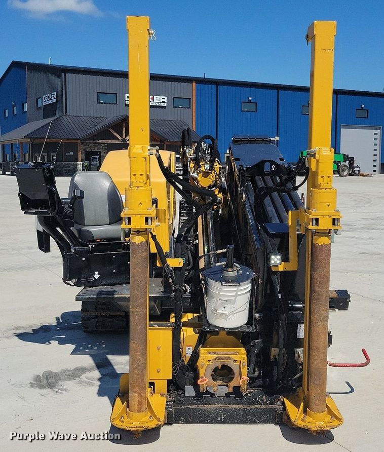 image for item DR4454 2022 Vermeer D24X40 Navigator Series III directional boring unit