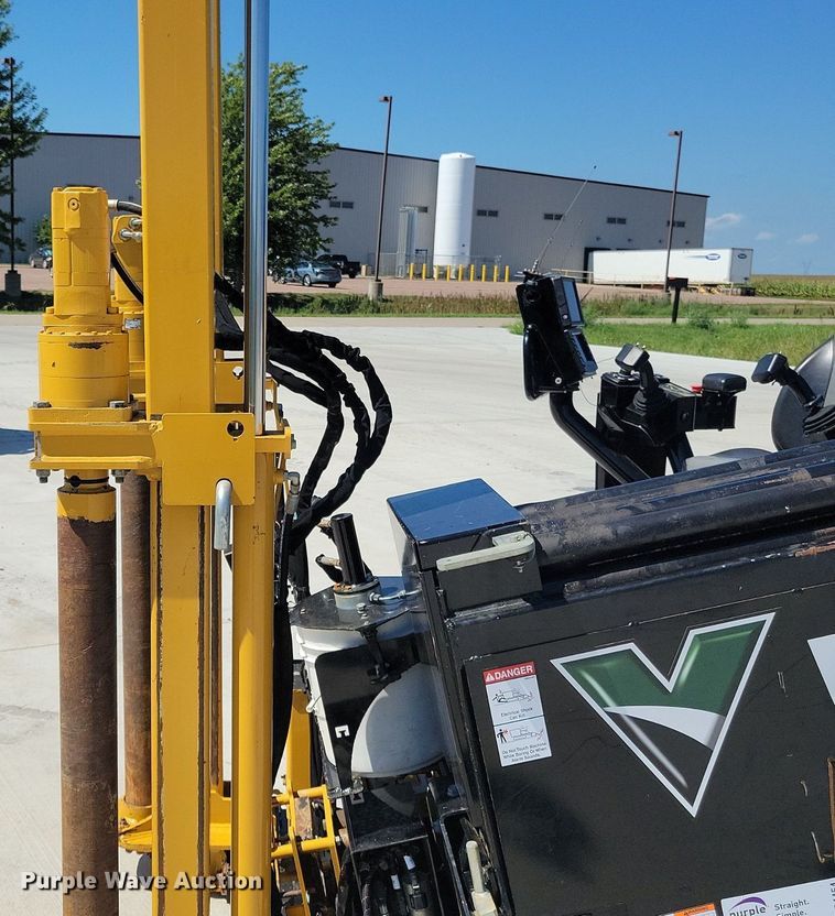 image for item DR4454 2022 Vermeer D24X40 Navigator Series III directional boring unit