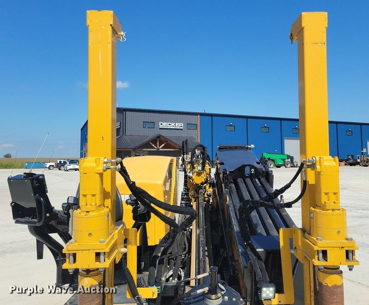 image for item DR4454 2022 Vermeer D24X40 Navigator Series III directional boring unit