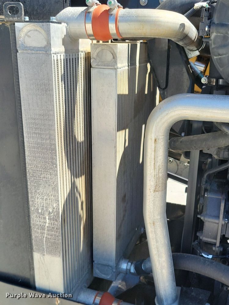 image for item DR4454 2022 Vermeer D24X40 Navigator Series III directional boring unit