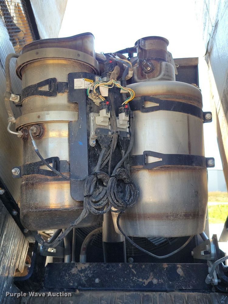 image for item DR4454 2022 Vermeer D24X40 Navigator Series III directional boring unit