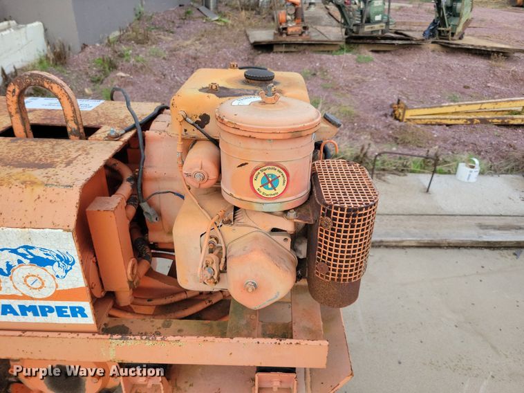 image for item DR4456 1986 Rammax Tramper trench compactor