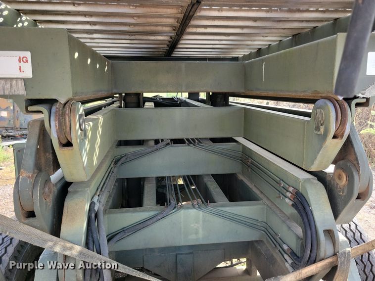 image for item DR4458 1997 MCT Industries UMS-D scissor lift