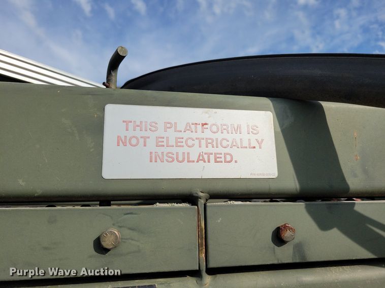 image for item DR4458 1997 MCT Industries UMS-D scissor lift