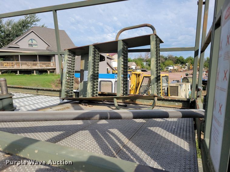 image for item DR4458 1997 MCT Industries UMS-D scissor lift