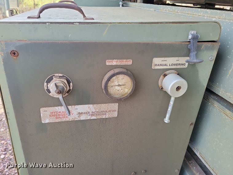 image for item DR4458 1997 MCT Industries UMS-D scissor lift