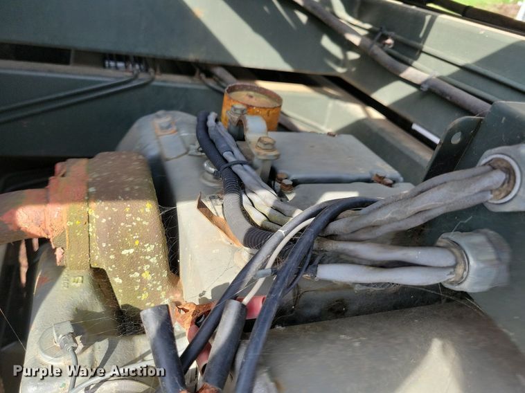 image for item DR4458 1997 MCT Industries UMS-D scissor lift