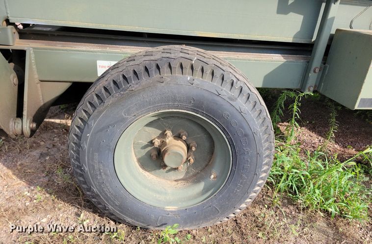 image for item DR4458 1997 MCT Industries UMS-D scissor lift