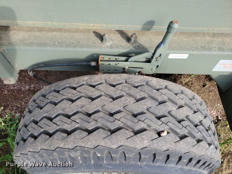 image for item DR4458 1997 MCT Industries UMS-D scissor lift