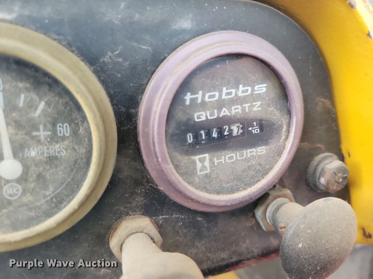 image for item DR4461 Harlan GHTKJ40 aircraft tug