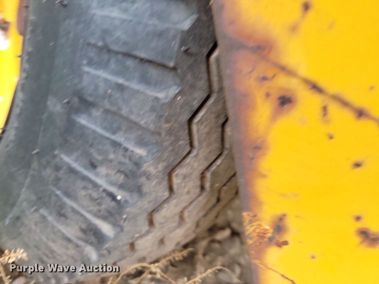 image for item DR4461 Harlan GHTKJ40 aircraft tug