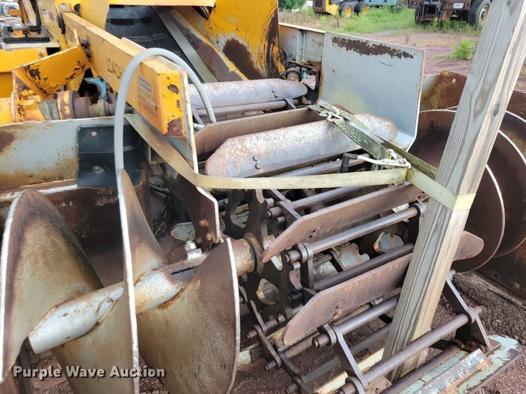 image for item DR4467 1986 Athey 712-D windrow elevator