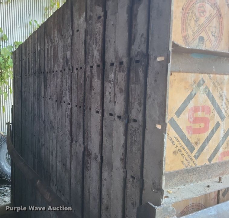 image for item DR4977 Approximately 100 concrete forms 