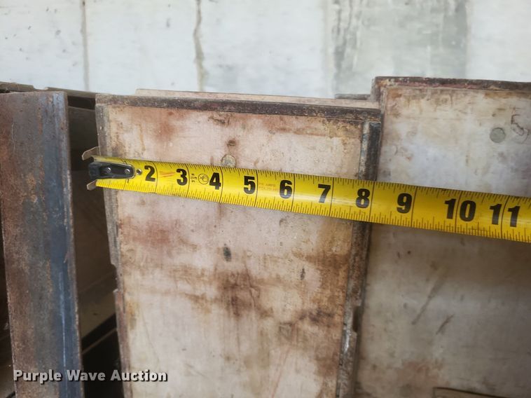 image for item DR4979 Approximately 180 5' H concrete forms 