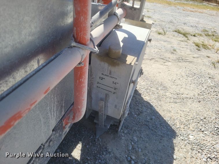 image for item DR4987 Husqvarna  Soff-Cut 4000 concrete saw