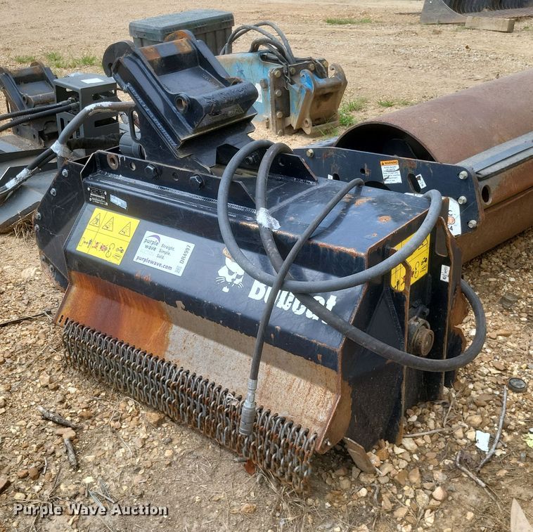 image for item DR4997 2020 Bobcat 40FM excavator flail mower