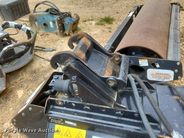 image for item DR4997 2020 Bobcat 40FM excavator flail mower