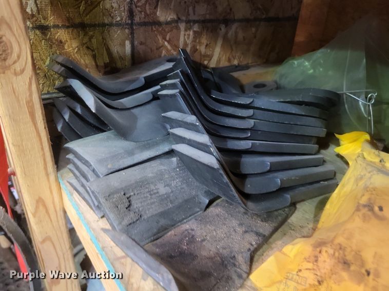 image for item DR4997 2020 Bobcat 40FM excavator flail mower