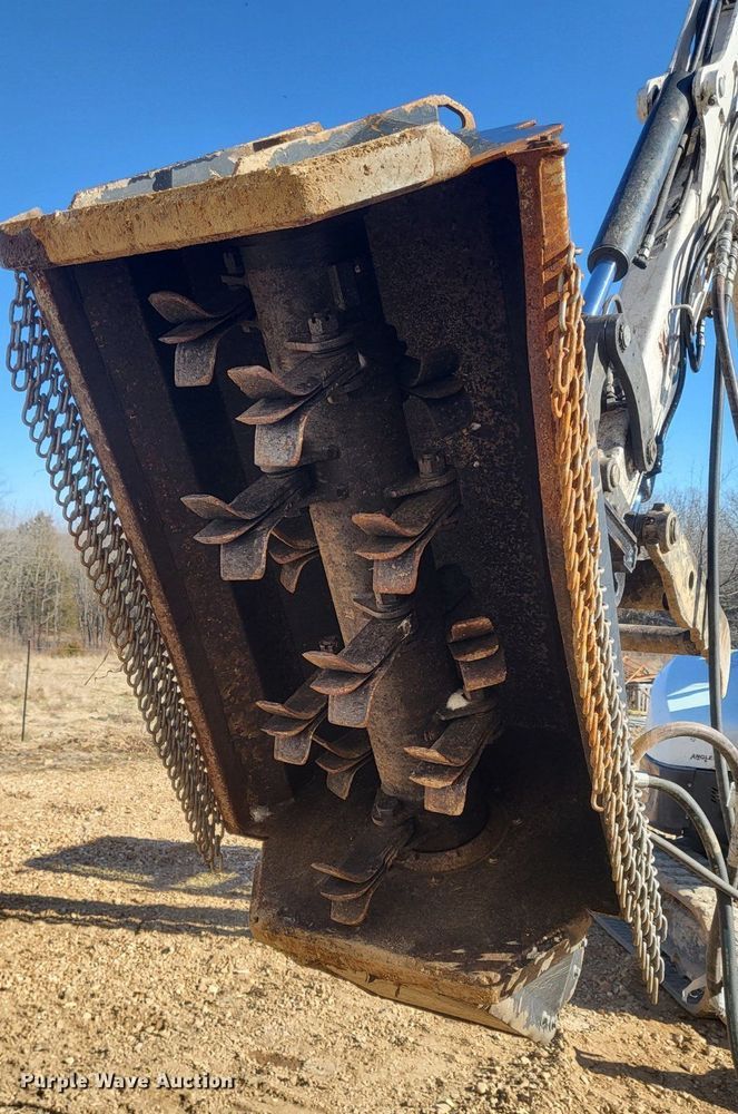 image for item DR4997 2020 Bobcat 40FM excavator flail mower