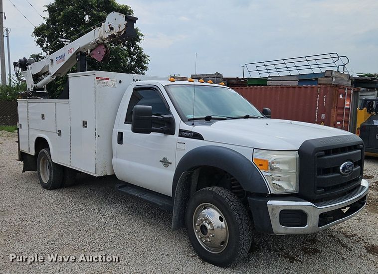 image for item DR8668 2012 Ford  F550 XL Super Duty utility / service truck