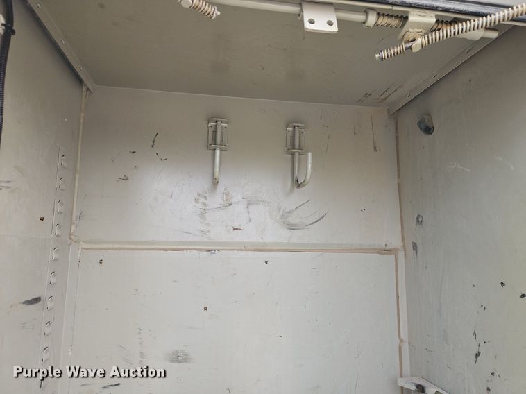 image for item DR8668 2012 Ford  F550 XL Super Duty utility / service truck