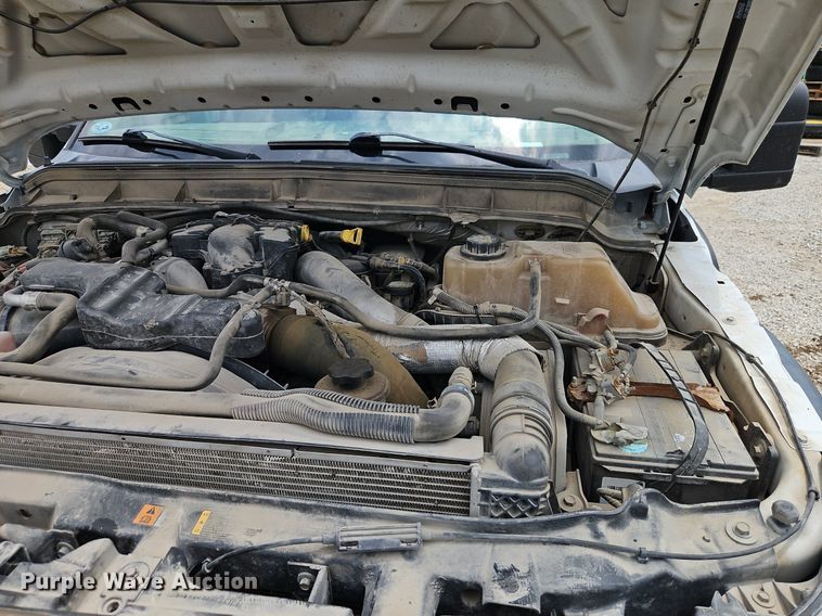 image for item DR8668 2012 Ford  F550 XL Super Duty utility / service truck