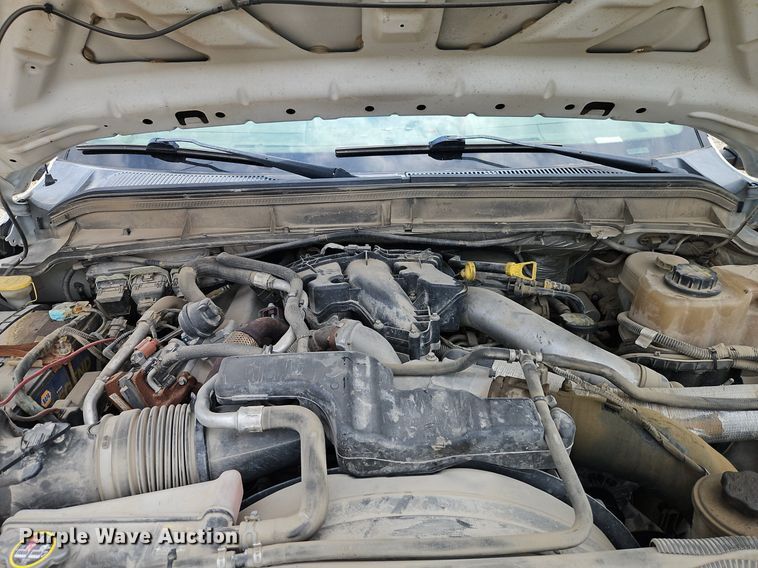 image for item DR8668 2012 Ford  F550 XL Super Duty utility / service truck