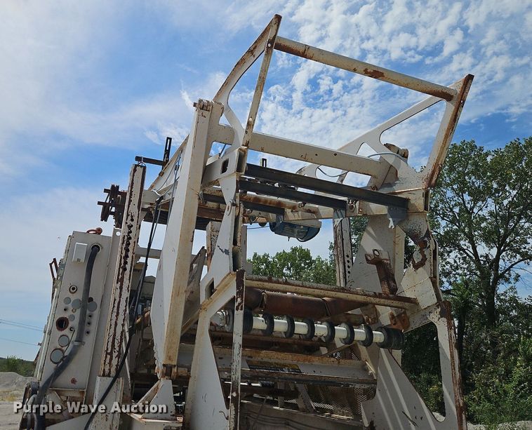 image for item DR8754 Nordberg NW1213-VF16 crushing plant