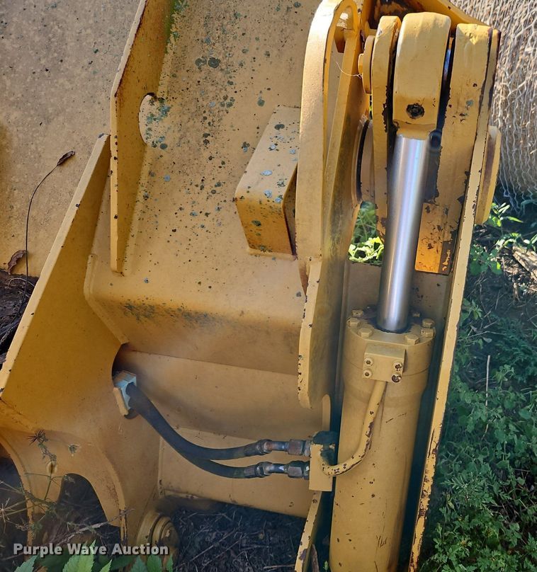 image for item DR8755 1995 Liebherr LR631C track loader