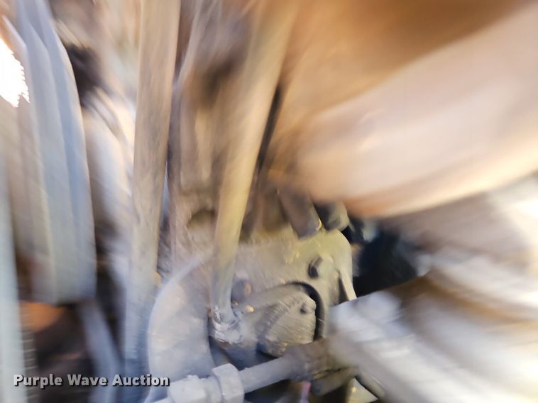 image for item DR8755 1995 Liebherr LR631C track loader