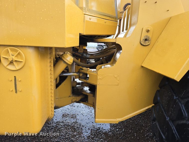 image for item DS4740 1993 Caterpillar 970F wheel loader
