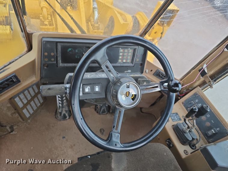 image for item DS4740 1993 Caterpillar 970F wheel loader