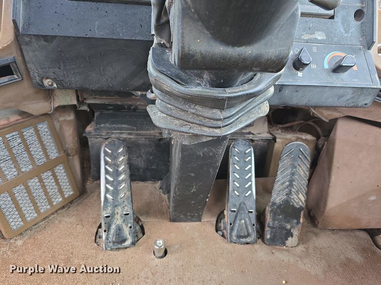 image for item DS4740 1993 Caterpillar 970F wheel loader