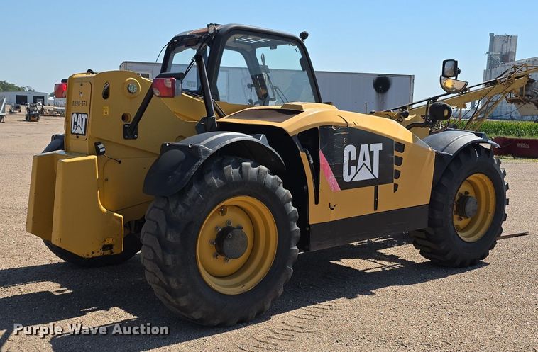 image for item DS4753 2009 Caterpillar TH407 telehandler