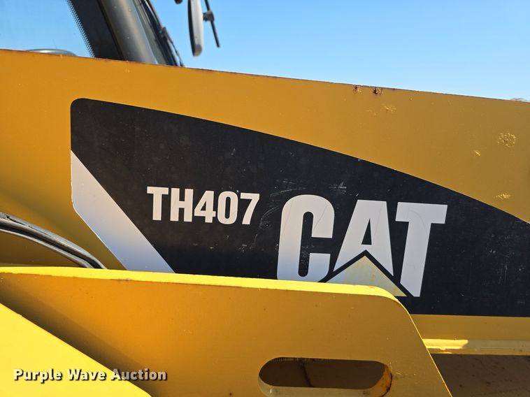 image for item DS4753 2009 Caterpillar TH407 telehandler