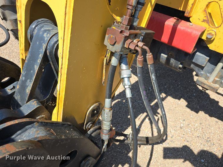 image for item DS4753 2009 Caterpillar TH407 telehandler