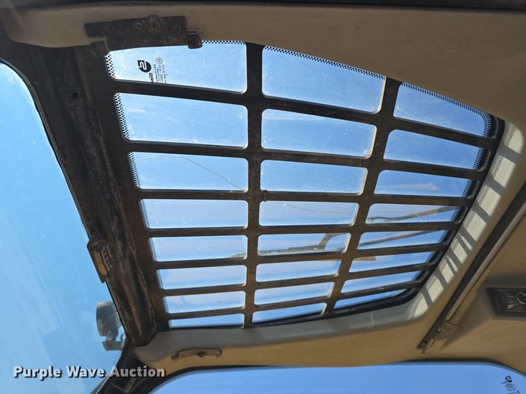 image for item DS4753 2009 Caterpillar TH407 telehandler