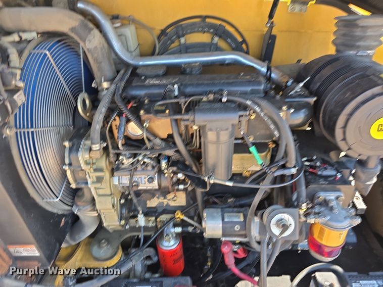 image for item DS4753 2009 Caterpillar TH407 telehandler