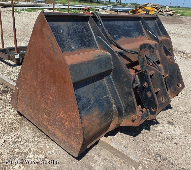 image for item DS4753 2009 Caterpillar TH407 telehandler