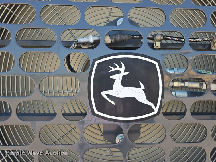 image for item DS4755 2014 John Deere 824K wheel loader