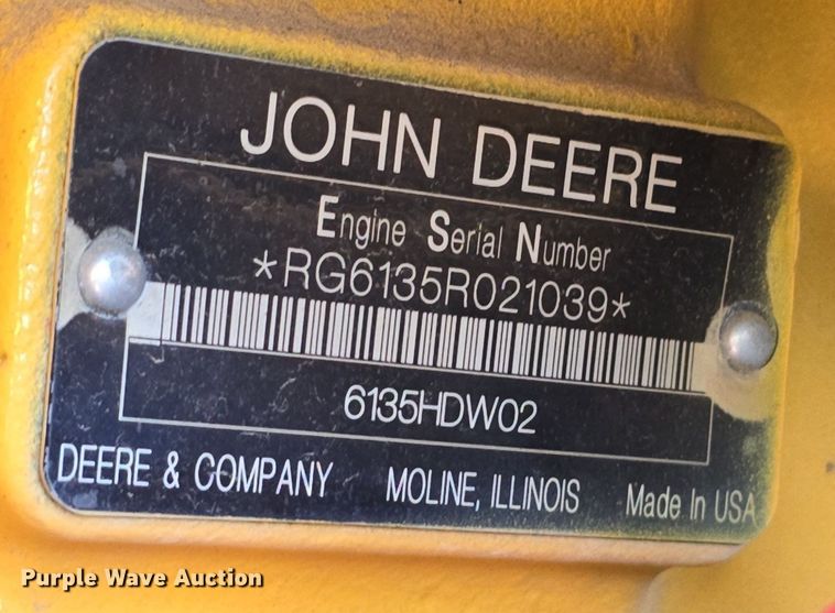 image for item DS4755 2014 John Deere 824K wheel loader