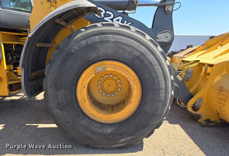 image for item DS4755 2014 John Deere 824K wheel loader