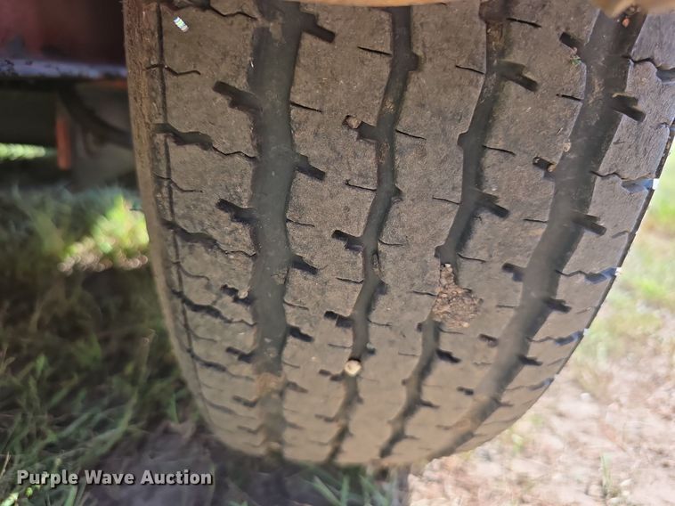 image for item DS4756 2001 Crafco Supershot SS125 melter applicator