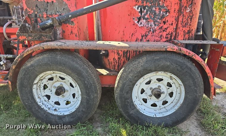 image for item DS4756 2001 Crafco Supershot SS125 melter applicator