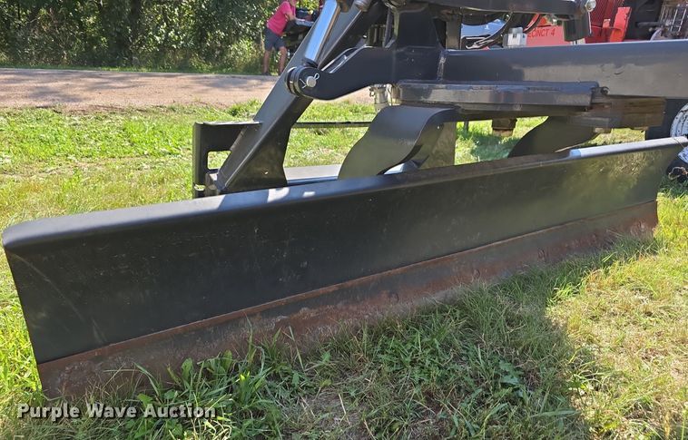 image for item DS4757 2018 Bobcat M Grader 84 skid steer grader