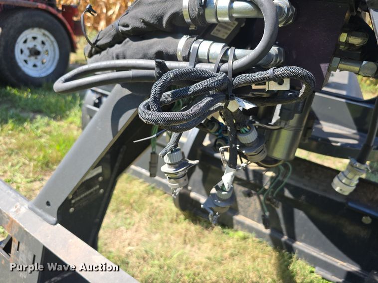 image for item DS4757 2018 Bobcat M Grader 84 skid steer grader